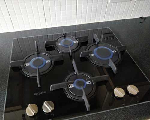 Gas cooker,hob installation in Bedford Bedfordshire and surrounding areas